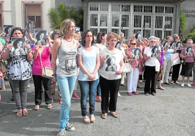 La familia de Soledad  Donoso lamenta el archivo del caso