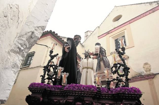 El Miércoles Santo será el día con los horarios más tempranos