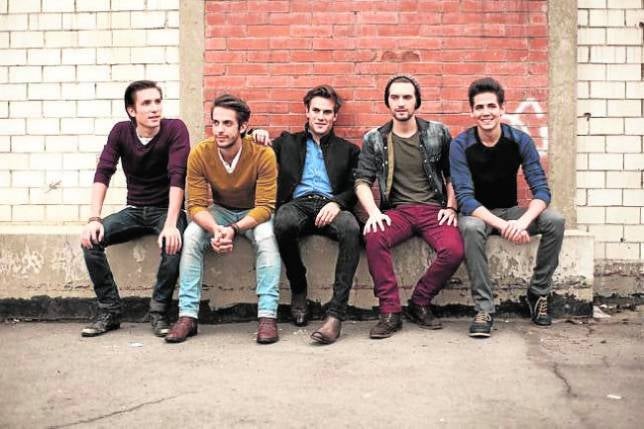 El grupo Dvicio debuta el sábado en Mora