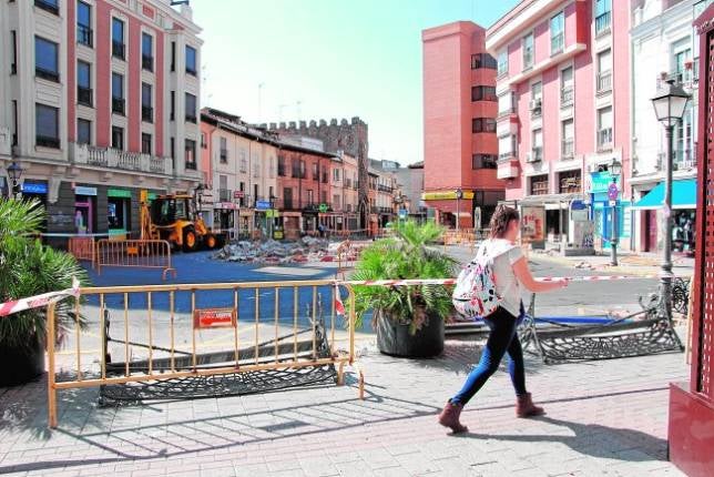 Comienza la remodelación de la Plaza del Reloj y la Corredera