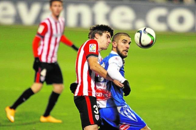 Viguera rompe el sueño del Alcoyano