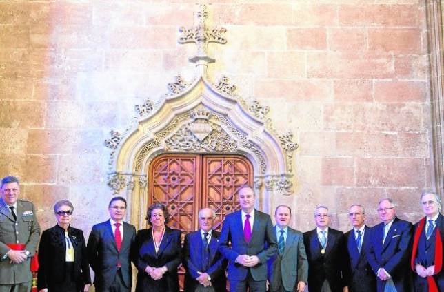 La RACV celebra sus 100 años con el deseo de que no haya «fronteras interiores entre los valencianos»