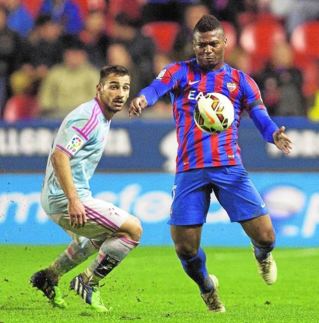 El Levante se ahoga en su estadio