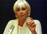 Teófila Martínez asegura que «muchos cargos del PP andaluz se sienten vigilados» por el PSOE