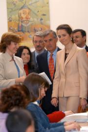La Infanta Doña Elena inauguró ayer el colegio «Luis Braille» de la ONCE