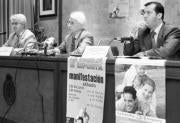 Cien autobuses partirán de Sevilla para la manifestación contra el matrimonio gay