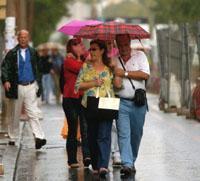 Las fuertes lluvias afectan a numerosos pueblos de Sevilla