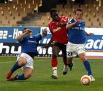 El Xerez no gana pero vuelve a los puestos de ascenso