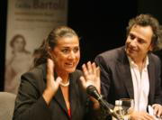 Cecilia Bartoli durante su comparecencia ante los medios de comunicación, junto al director artístico del Teatro de la Maestranza y de la Sinfónica, Pedro Halffter NIEVES SANZ