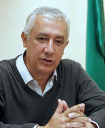 Arenas incorporaría a su Gobierno personas del ámbito privado