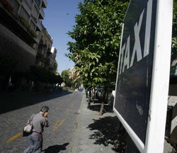 Paro total de los taxistas sevillanos