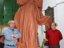 «En la imaginería hay mucho artesano con aire de artista»