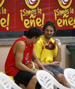 Jornada de puertas abiertas en el inicio de la estancia de la selección en Sevilla