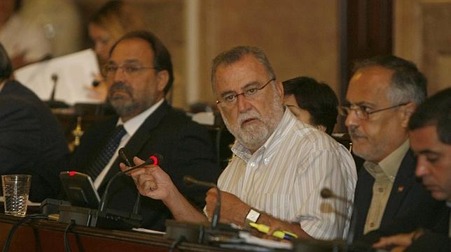El PP alerta de la pérdida de ordenadores con posibles pruebas clave en Mercasevilla