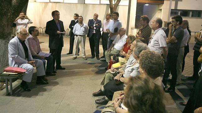 La juez procesa a la concejal de IU Josefa Medrano por vetar el homenaje a Foxá