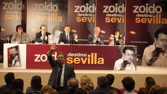 Rajoy: «Zoido merece la confianza de un pedazo de ciudad»