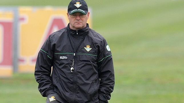 La resaca de la Copa obliga a Mel a pensar en un once inédito