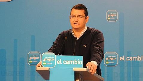 Más de un centenar de ayuntamientos lleva la Ley de Aguas al Constitucional