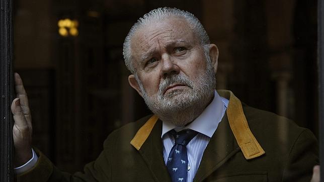 «El que no pasa por el aro no hace negocios con la Administración»