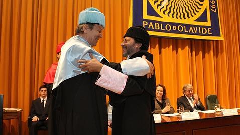 Christian Bode, investido doctor honoris causa por la UPO