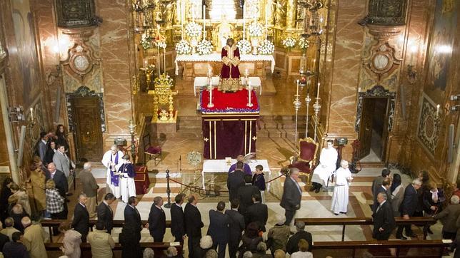 La lluvia impidió la salida en via crucis del Señor de la Sentencia