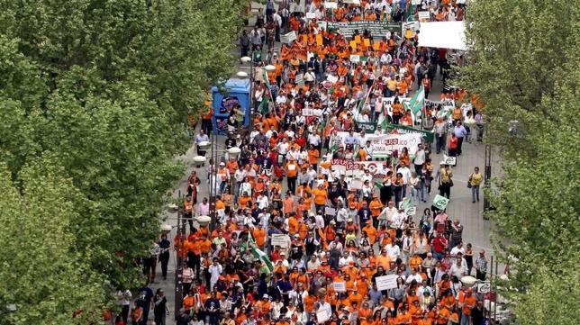 Los empleados públicos salen a la calle por quinta vez