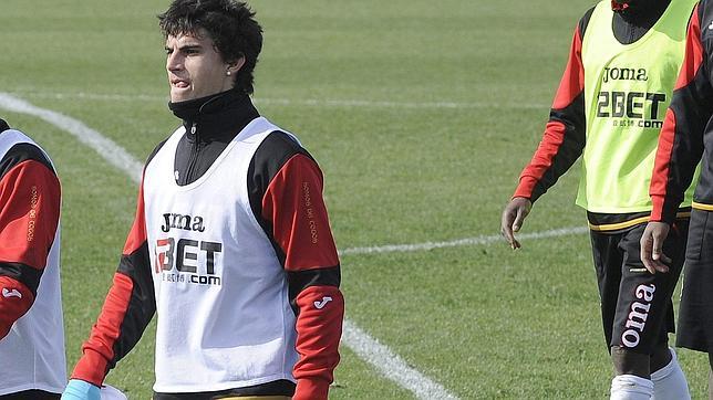 Perotti, pieza aún más valiosa al ser convocado con Fazio por su selección