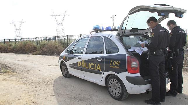 Investigan los currículos tirados al Canal de los Presos