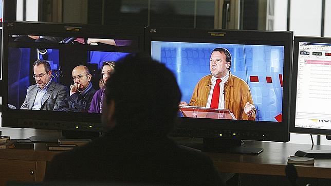 Giralda TV negocia cubrir su programación con otras productoras