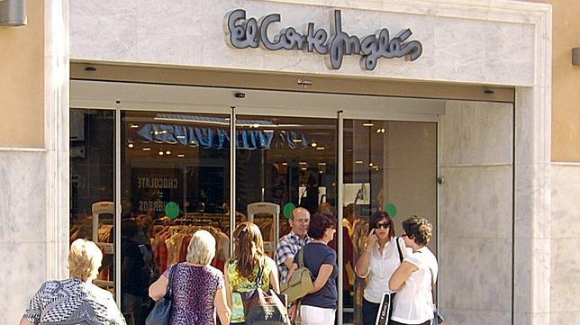 El Corte Inglés abre en Plaza del Duque un espacio para la moda