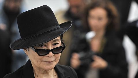 Una agenda apretada, el elixir de la eterna juventud de Yoko Ono