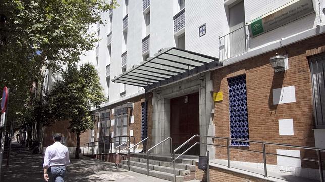 El cierre de 16 centros de Salud obliga a atender a tres pacientes cada 5 minutos