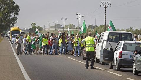 Formalizan la convocatoria para cortar la N-IV con objeto de reivindicar su desdoble