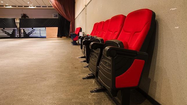 Fieles al cine, pese a la crisis