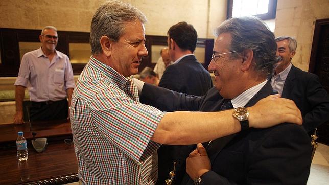 Rescate de licencia y emisora única para el taxi