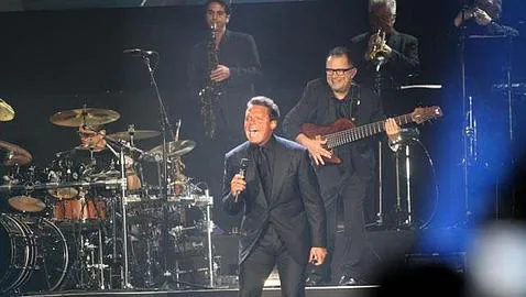 Luis Miguel se desmayó en su concierto