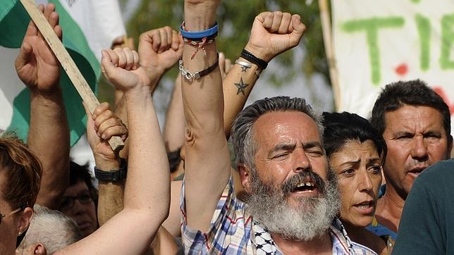 La Policía cita a Sánchez Gordillo ante un Juzgado de Écija