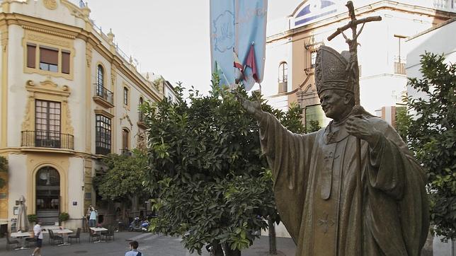 Zoido destaca el «reconocimiento y cariño» de Sevilla a Juan Pablo II