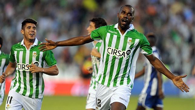 Paulao, con esguince de tobillo, baja contra Atlético y Málaga