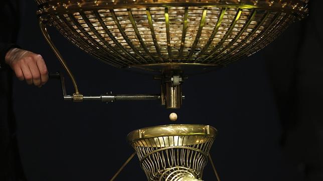 Lotería de Navidad 2012: El quinto premio del 31.826 vendido íntegro en Almería