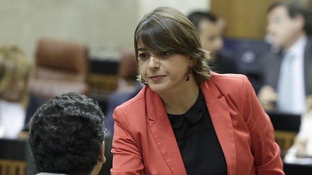 Elena Cortés insta al Gobierno y a la UE a «obedecer» el decreto antidesahucios