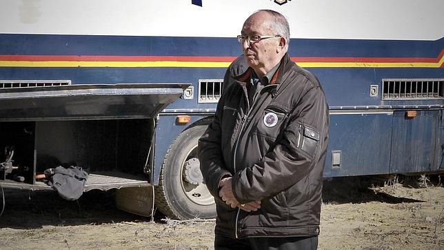 El abuelo de Marta del Castillo, «satisfecho y esperanzado» con la búsqueda policial