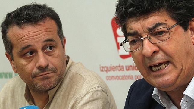 Valderas sostiene que IU «no tapa» el caso Invercaria