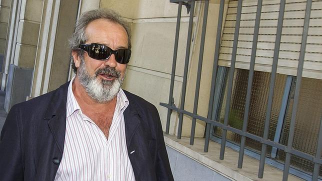 Alaya vuelve a embargar las cuentas de Juan Lanzas