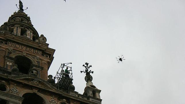 La Giralda a vuelo de vencejo