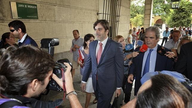 La Junta mantuvo el modelo de los ERE a sabiendas de los «problemas de control»