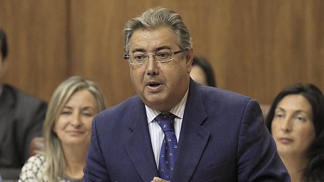Zoido pide a Díaz que ordene a los cargos de la Junta que declaren en los ERE
