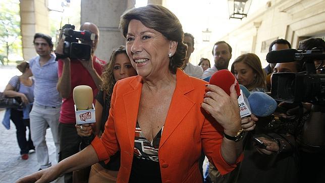 La juez Alaya vuelve a citar a Magdalena Álvarez el 7 de noviembre