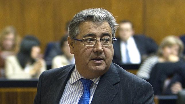 Zoido ve «acertado» que Alaya investigue a Valderas y Villalobos