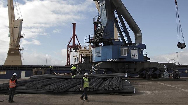 Cuarenta empresas están interesadas en instalarse en la Zona Franca del Puerto